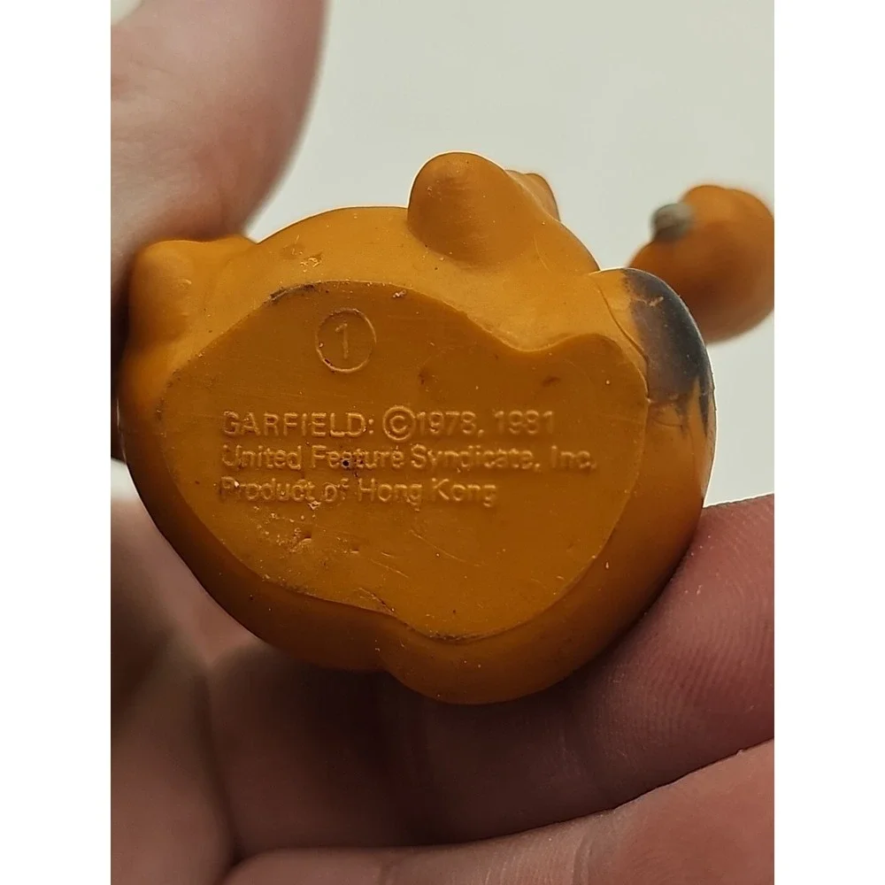 Vintage 1981 Garfield Dinner Time Fork & Knife PVC Figure Toy UFS Hong Kong X2
